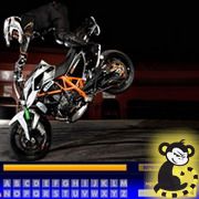 Трюки на мотоциклах: Поиск букв